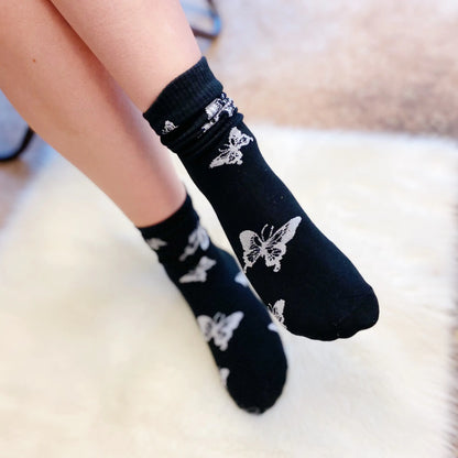 Butterfly In The Air Socks Set